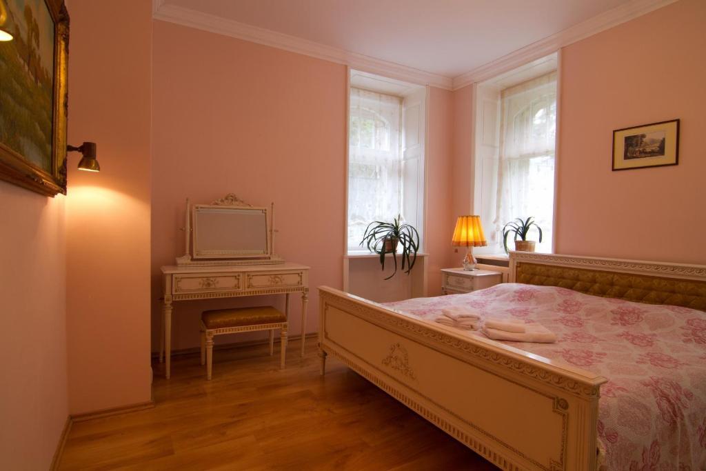 Apartmany Villa Liberty カルロヴィ・ヴァリ 部屋 写真